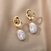 Gold and pearl earring set with baroque freshwater pearls – trendy gift for her or bridesmaid jewelry